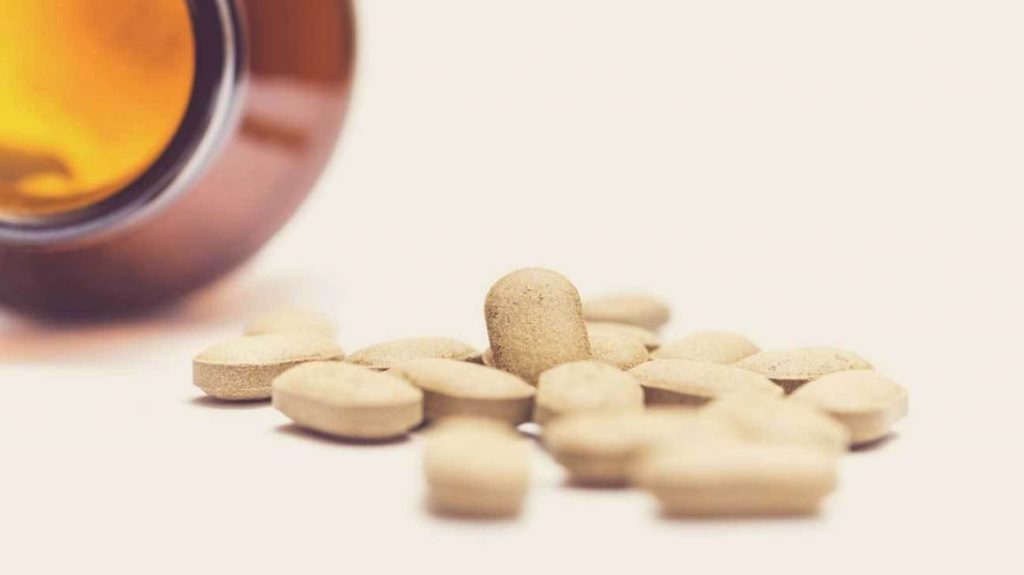 Does Too Much Vitamin C Cause Side Effects? News by Nature