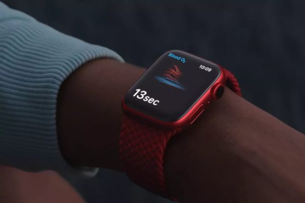 Apple Watch’s blood oxygen monitor is for ‘wellness,’ not medicine