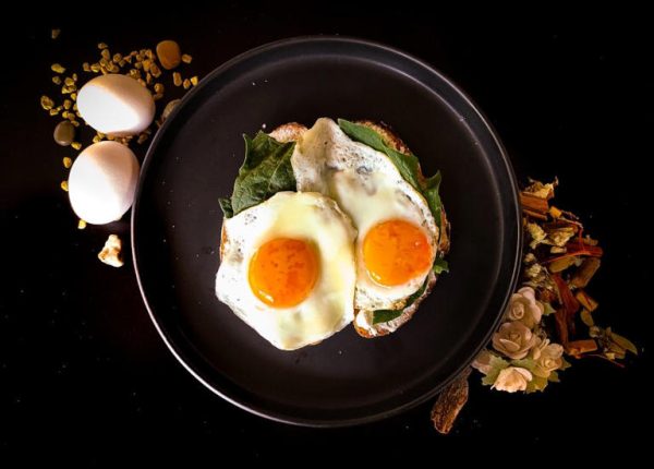 Six Breakfast Foods That Deliver Natural Energy Without Caffeine